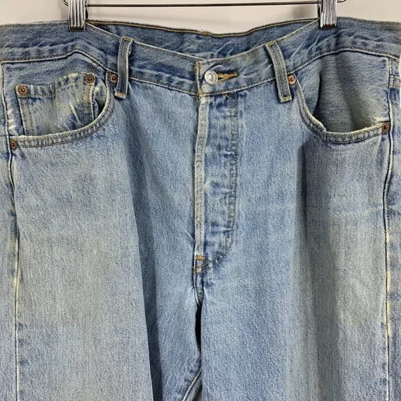 Levi's Men's Classic 501 Cotton Straight Leg Button Fly Distressed Jeans Size 35 - Picture 3 of 15